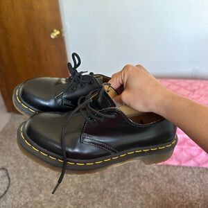 Dr. Marten Oxford loafers